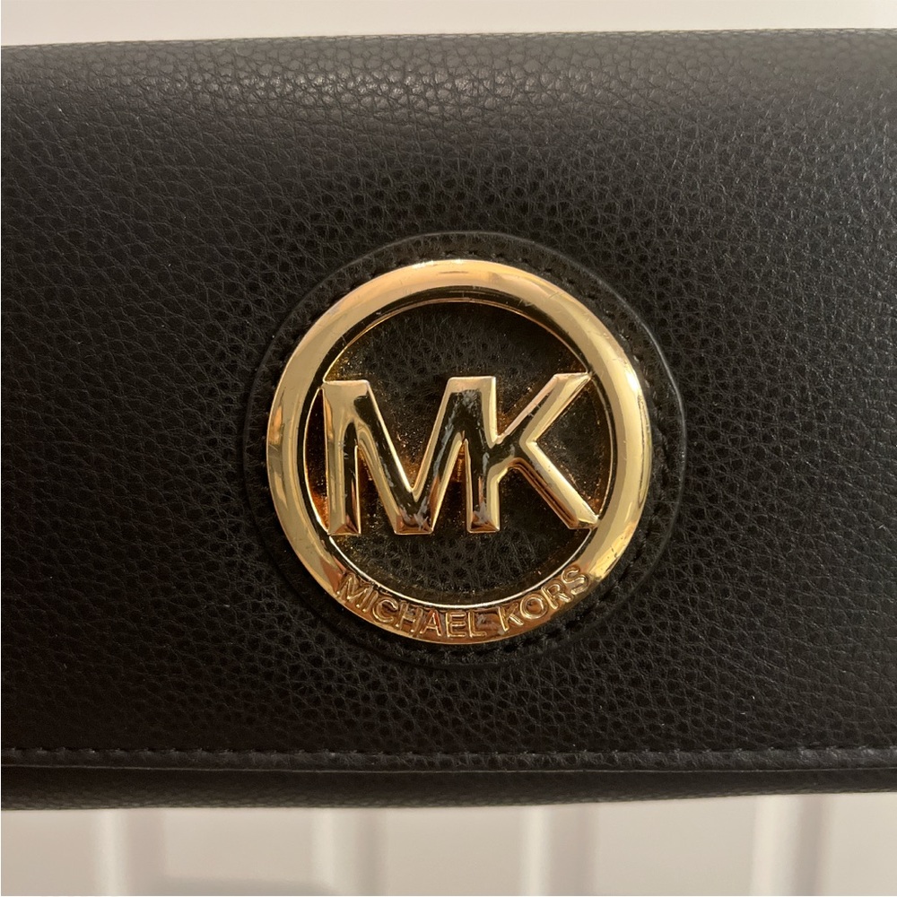 Michael Kors Black Fulton Pebbled Leather Wallet Good Condition - Picture 2 of 7